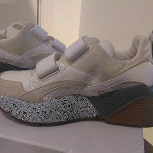 Stella McCartney Eclypse Velcro Sneaker 37 (6.5-7)